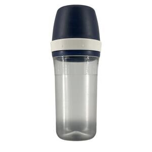 Tupperware Parmesan Romano Cheese Shaker Dry Rub Bottle Dispenser Cheese Storage